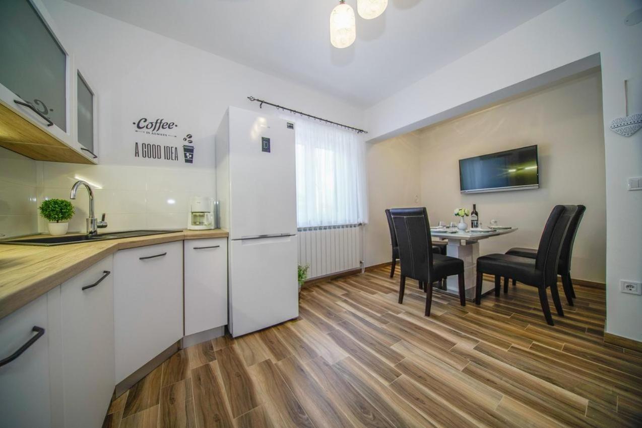 Apartman Mate 斯普利特卡 外观 照片